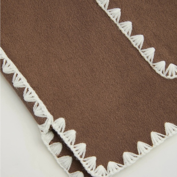 Trending Blogger Favorite Brown Contrast Stitching Jacket & Scarf - Picture 5 of 7